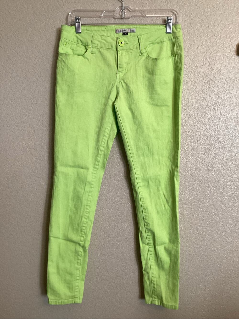 YMI Neon Lime Yellow Foxy Super Skinny Jeans Sz 9